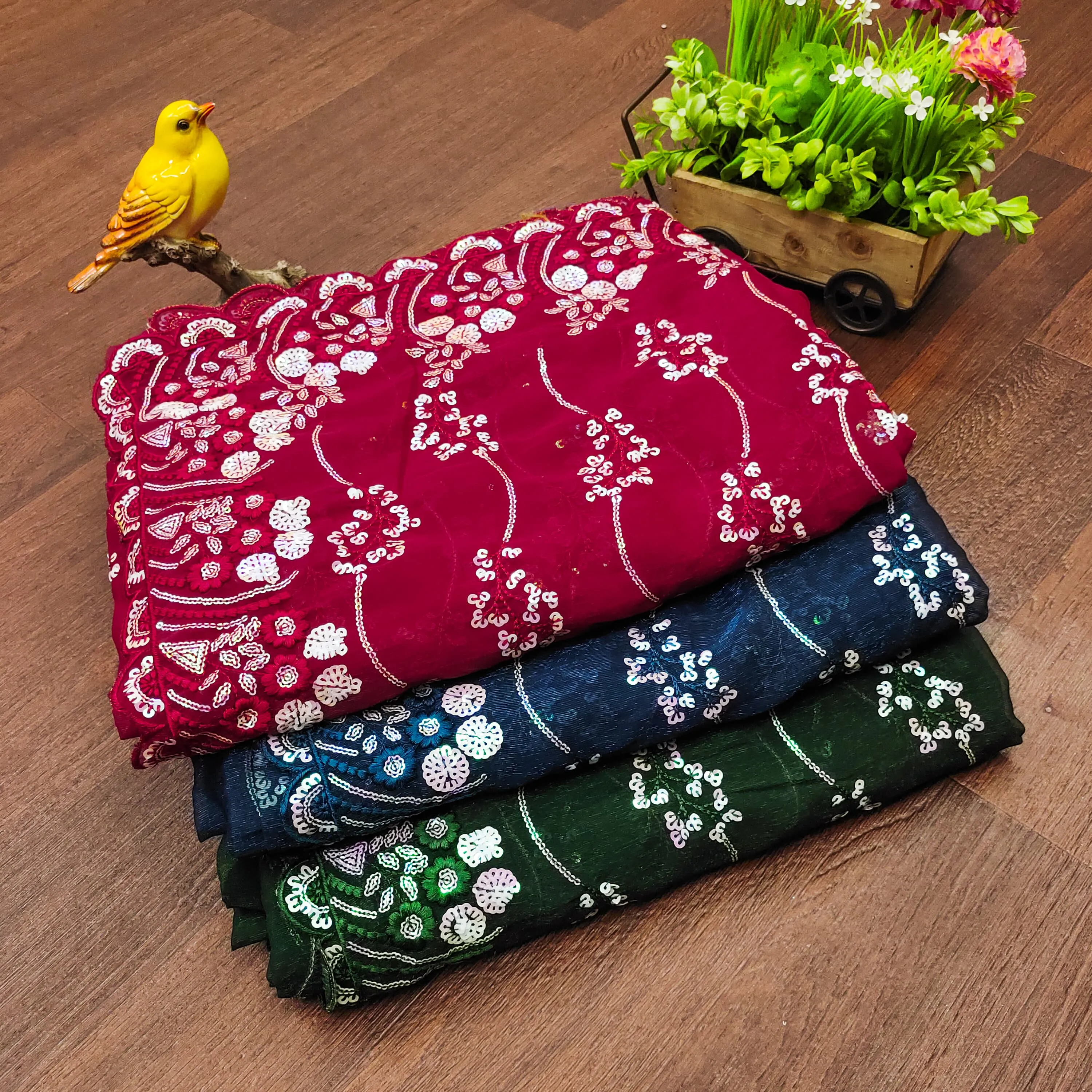 Beautiful Designer Simmar Bluminge Milky Tree Saree