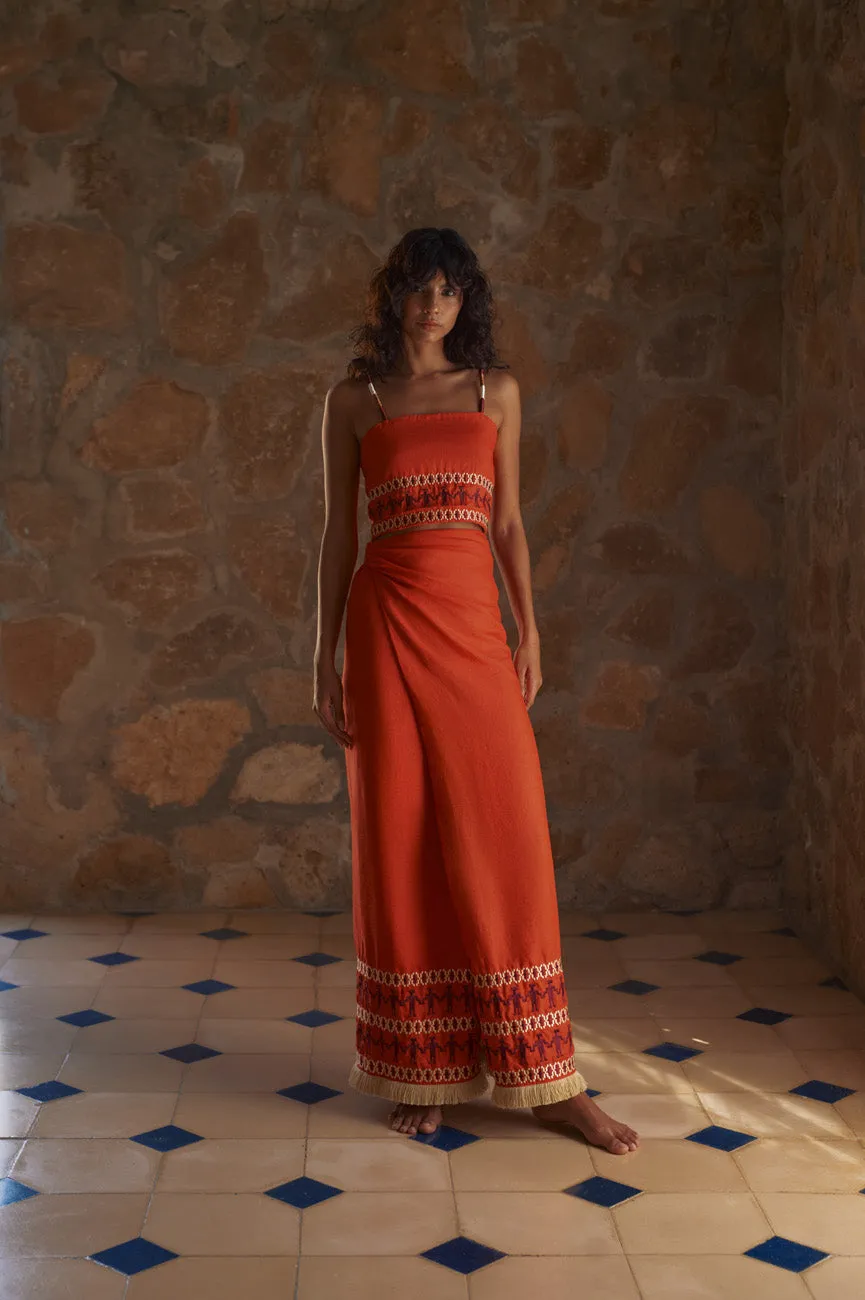 Guainia Linen Top / Red Embroidered